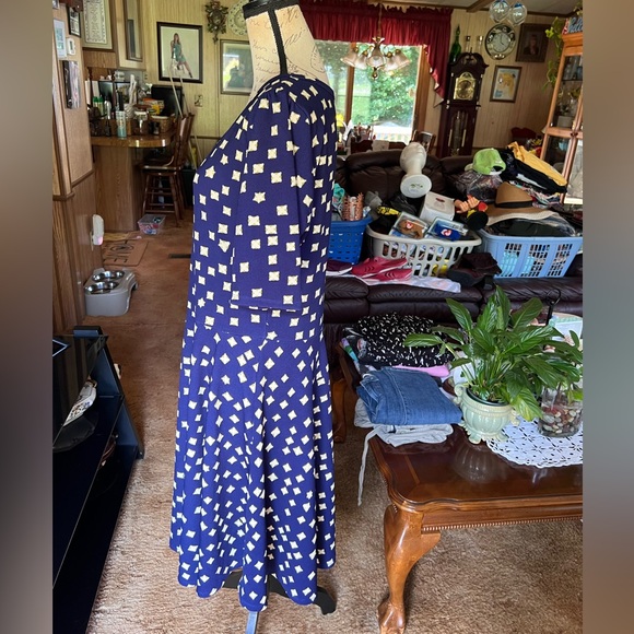 LuLaRoe navy blue Fit & Flare Knee Length Dress Size 3XL. - Picture 14 of 14